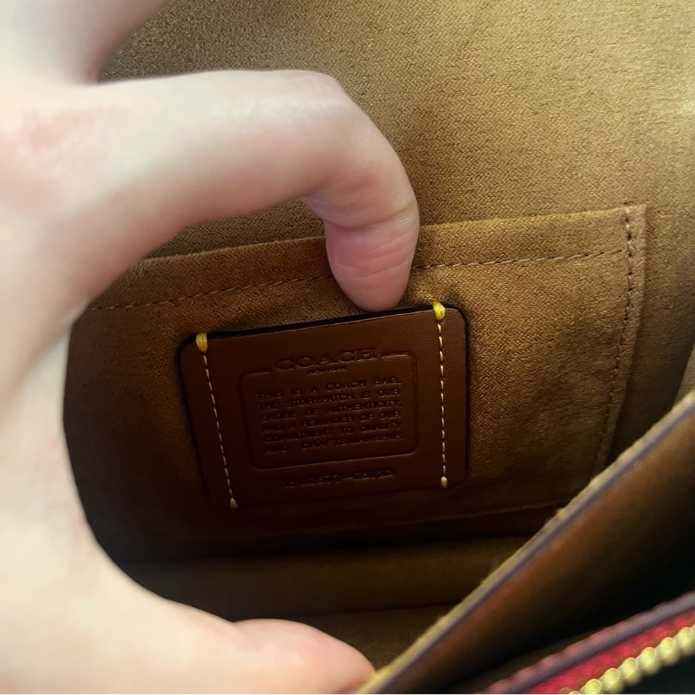 NWT Coach Cherry Red Crossbody Mini Bag Gold heardwear - Picture 11 of 12